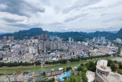 重庆黔江：诊所遭卫健委处罚引争议，当